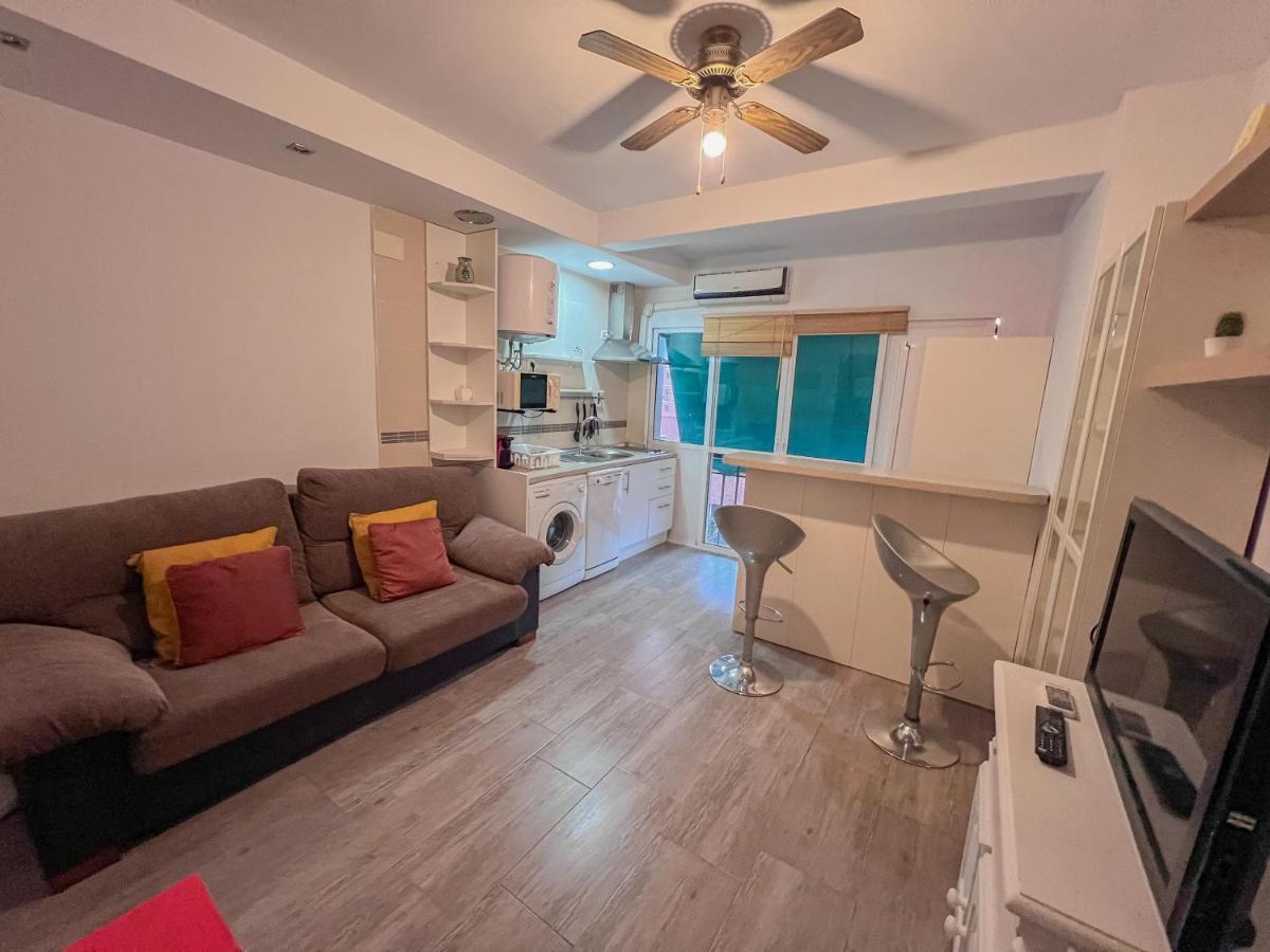 Bonito Apartamento Cerca Del Puerto مالقة المظهر الخارجي الصورة