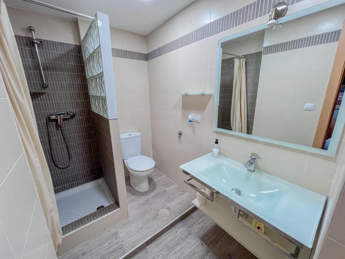 Bonito Apartamento Cerca Del Puerto مالقة المظهر الخارجي الصورة